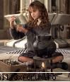 hermione aici despre hermy punem poze ea!va puteti spune parerile despre aceasta iar voi premii --||Witch in Luv||--