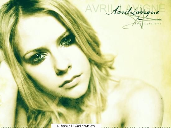 avril lavigne aici desprea punem cat mai multe poze ea!