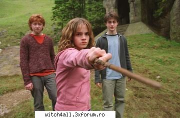 hermione &nbsp; asa fac obicei...